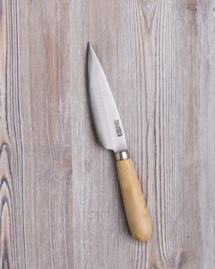 cuchillo acero inoxidable con mango en madera de Boj