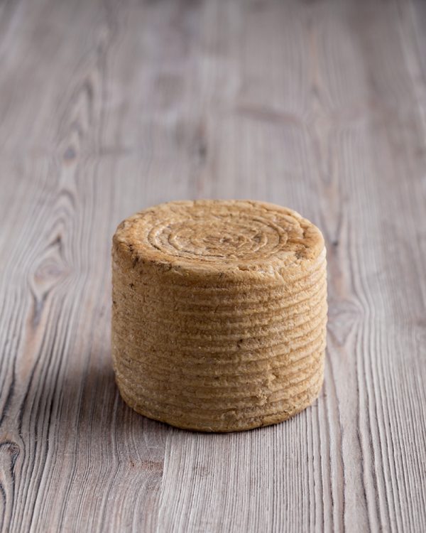 Queso de Oveja de Leche Cruda